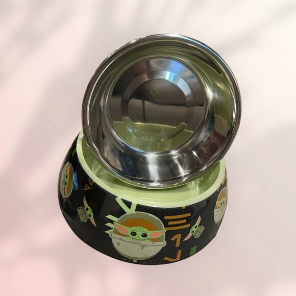 STAR WARS THE MANDALORIAN 1.75 Cups - Picture 1 of 6